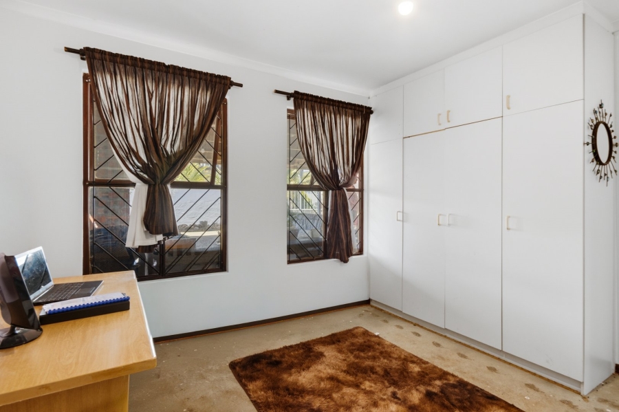 3 Bedroom Property for Sale in Onverwacht Western Cape